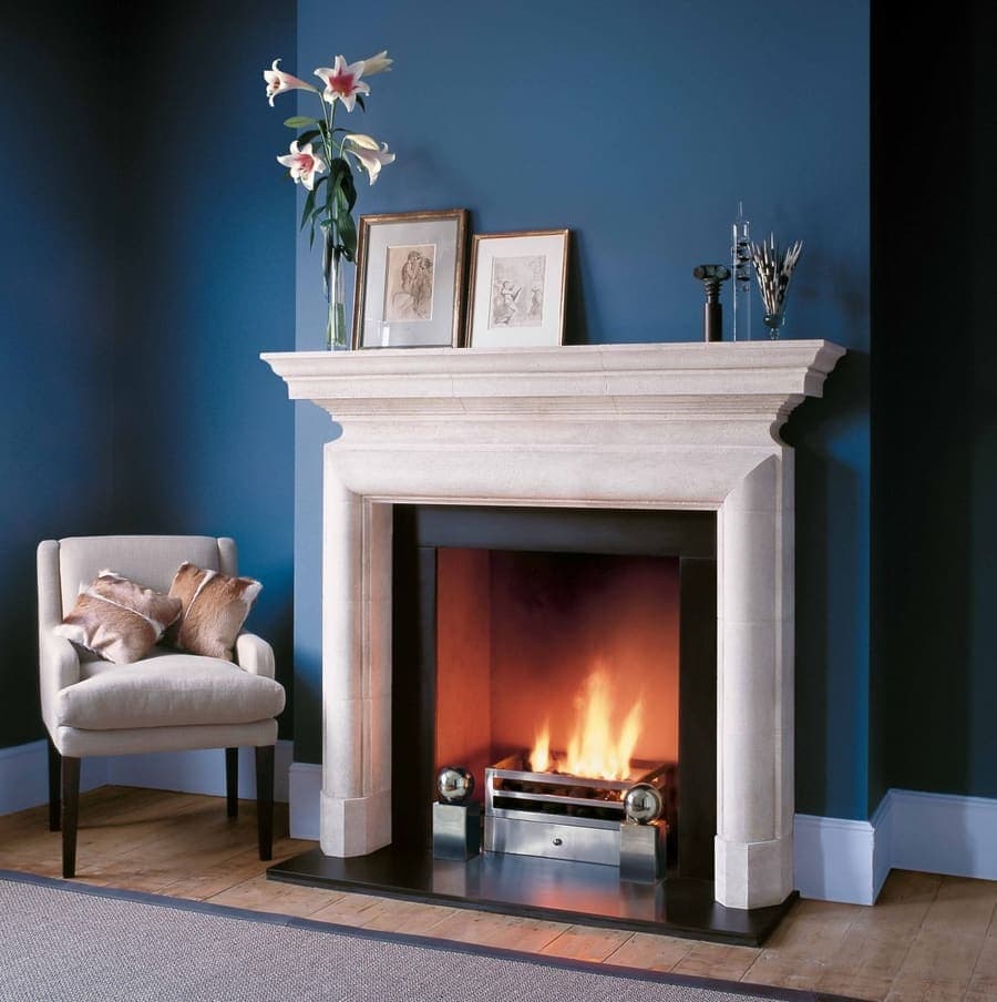 Chesneys Stirling — Limestone Fireplace Surround