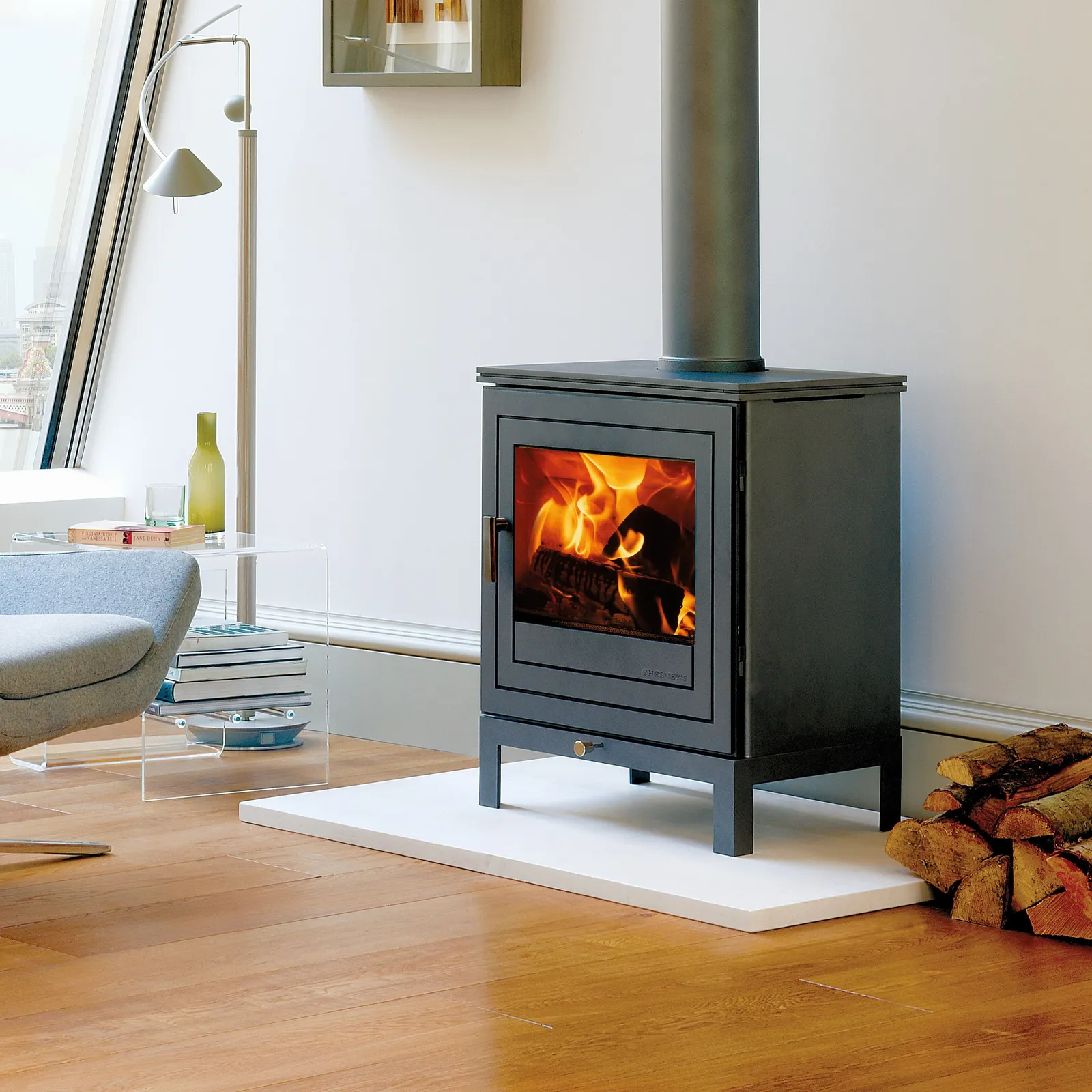 Chesneys Shoreditch 8 Log Burner