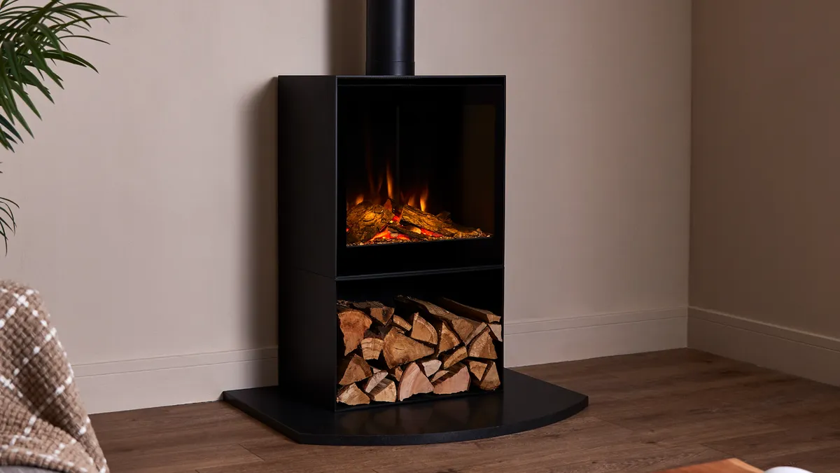 British Fires Cube with contemporary glass door