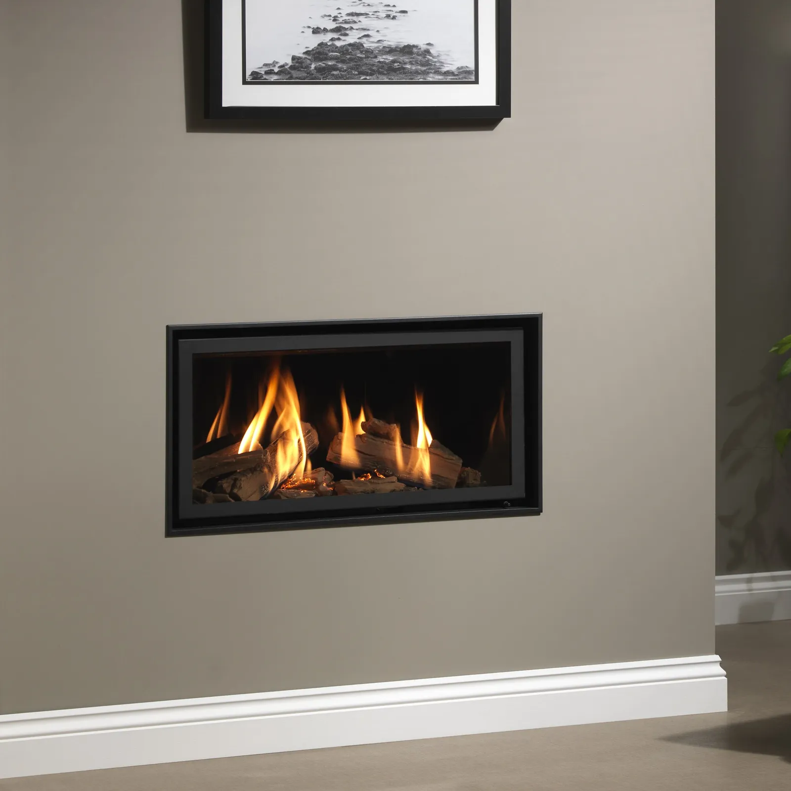 Wildfire Ravel 800 Hole in the Wall Gas Fire